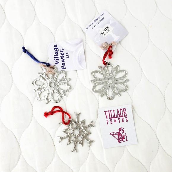 Vintage Village Pewter Snowflake Christmas Ornament Lot of 3 Silver 3" Holiday - Picture 1 of 8